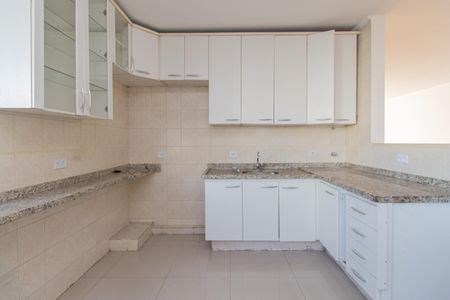 Apartamento à venda com 104m², 2 quartos e 1 vagaCozinha