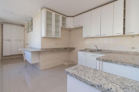 Apartamento à venda com 104m², 2 quartos e 1 vagaCozinha