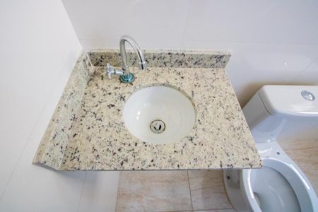 Apartamento para alugar com 84m², 2 quartos e 1 vaga Apartamento para alugar com 84m², 2 quartos e 1 vagaBanheiro social