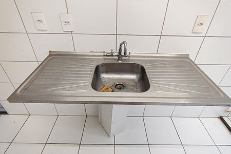 Apartamento à venda com 45m², 2 quartos e sem vagaCozinha e Área de Serviço