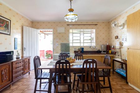 Casa à venda com 248m², 2 quartos e 4 vagasCozinha