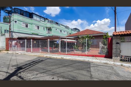 Casa à venda com 248m², 2 quartos e 4 vagasFachada