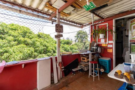 Casa à venda com 248m², 2 quartos e 4 vagasQuintal
