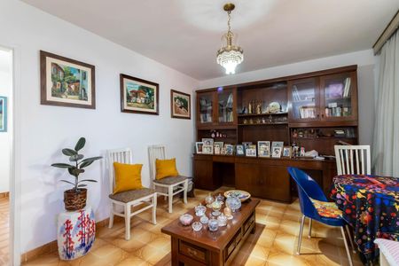 Casa à venda com 248m², 2 quartos e 4 vagasSala de Estar