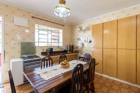 Casa à venda com 248m², 2 quartos e 4 vagasCozinha