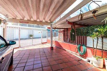 Casa à venda com 248m², 2 quartos e 4 vagasGaragem