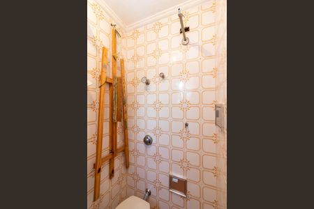 Casa à venda com 248m², 2 quartos e 4 vagasBanheiro de Serviço