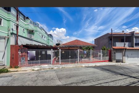 Casa à venda com 248m², 2 quartos e 4 vagasFachada