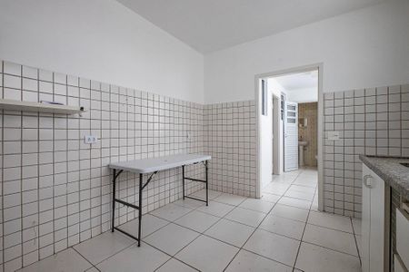 Apartamento à venda com 108m², 2 quartos e 1 vagaCozinha