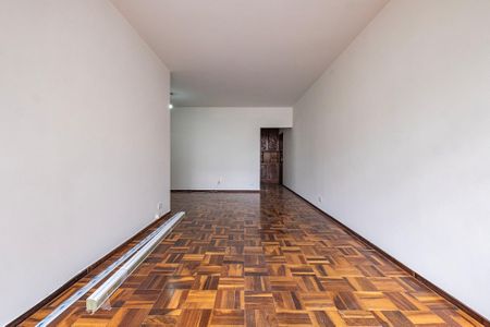 Apartamento à venda com 108m², 2 quartos e 1 vagaSala