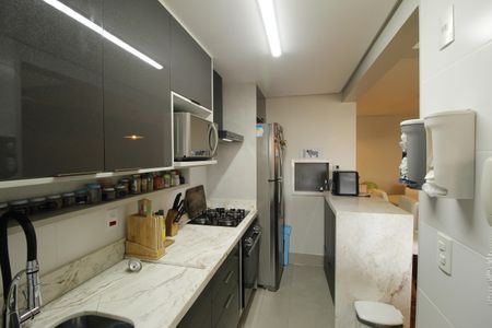 Apartamento à venda com 66m², 2 quartos e 1 vagaCozinha