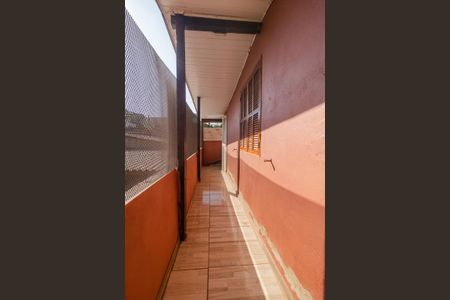 Casa para alugar com 100m², 2 quartos e 2 vagas Casa para alugar com 100m², 2 quartos e 2 vagasVaranda