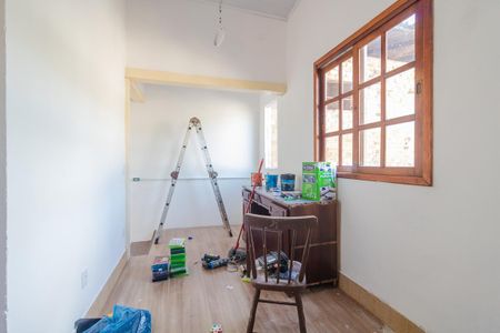 Casa para alugar com 100m², 2 quartos e 2 vagas Casa para alugar com 100m², 2 quartos e 2 vagasEscritório