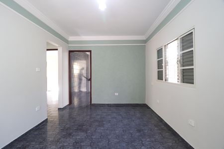 Casa para alugar com 172m², 3 quartos e 2 vagasSala