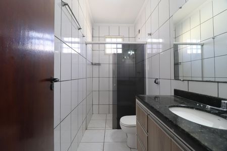 Casa para alugar com 172m², 3 quartos e 2 vagasBanheiro do Quarto 3