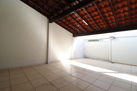 Casa para alugar com 172m², 3 quartos e 2 vagasVaranda da Sala