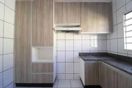 Casa para alugar com 172m², 3 quartos e 2 vagasCozinha