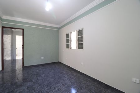 Casa para alugar com 172m², 3 quartos e 2 vagasSala