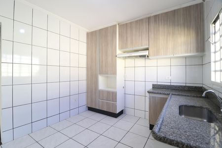 Casa para alugar com 172m², 3 quartos e 2 vagasCozinha