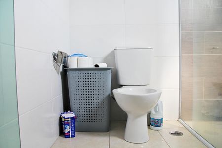 Casa para alugar com 180m², 3 quartos e 2 vagasBanheiro da Suíte