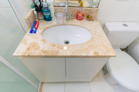 Apartamento à venda com 55m², 2 quartos e 1 vaga Apartamento à venda com 55m², 2 quartos e 1 vagaBanheiro da Suíte