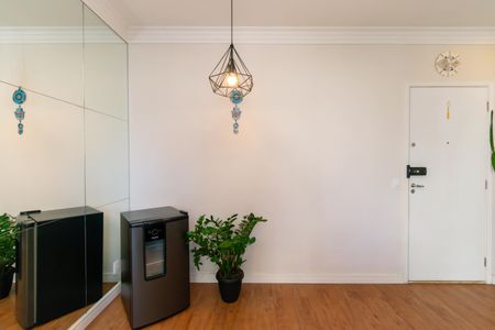 Apartamento à venda com 55m², 2 quartos e 1 vaga Apartamento à venda com 55m², 2 quartos e 1 vagaSala