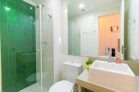 Apartamento à venda com 55m², 2 quartos e 1 vaga Apartamento à venda com 55m², 2 quartos e 1 vagaBanheiro 2