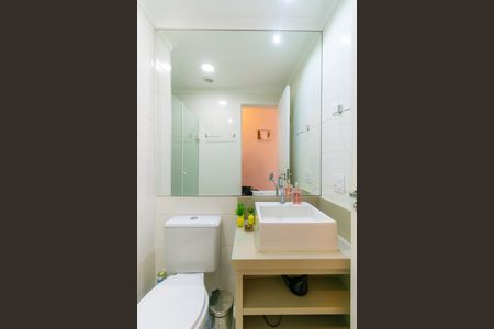 Apartamento à venda com 55m², 2 quartos e 1 vaga Apartamento à venda com 55m², 2 quartos e 1 vagaBanheiro 2