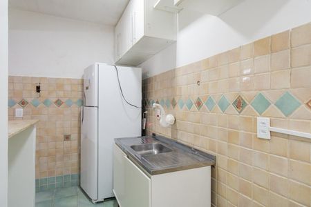 Apartamento à venda com 57m², 2 quartos e sem vagaCozinha