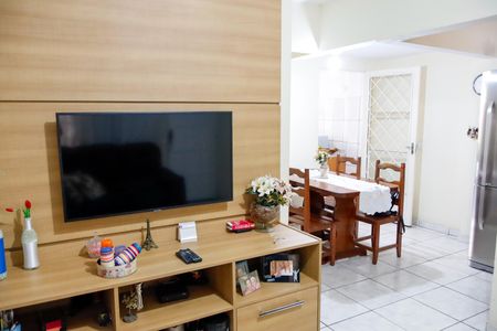 Casa à venda com 164m², 3 quartos e 2 vagas Casa à venda com 164m², 3 quartos e 2 vagassala