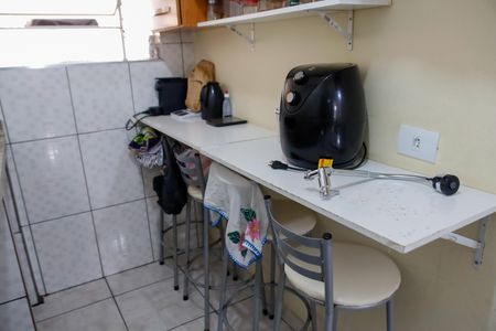 Casa à venda com 164m², 3 quartos e 2 vagas Casa à venda com 164m², 3 quartos e 2 vagasCozinha