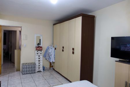 Casa à venda com 164m², 3 quartos e 2 vagas Casa à venda com 164m², 3 quartos e 2 vagasQuarto 3 - Suíte