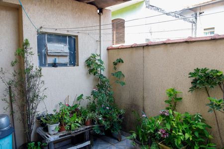 Casa à venda com 164m², 3 quartos e 2 vagas Casa à venda com 164m², 3 quartos e 2 vagasQuintal