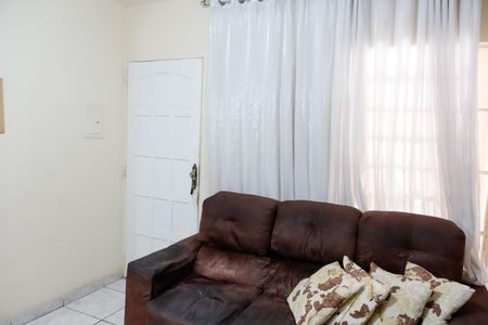 Casa à venda com 164m², 3 quartos e 2 vagas Casa à venda com 164m², 3 quartos e 2 vagassala