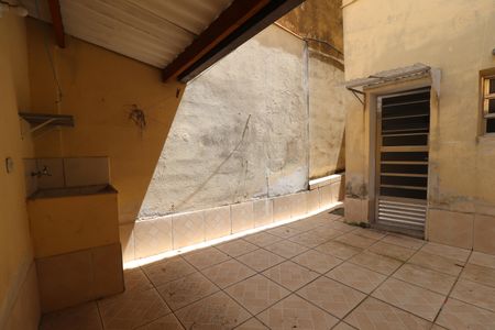 Casa à venda com 240m², 2 quartos e 3 vagasCasa 3 - area de serviço