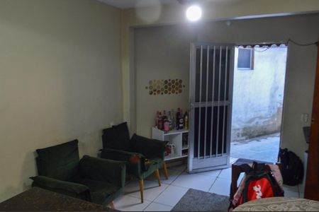 Casa à venda com 90m², 1 quarto e sem vagaSala 