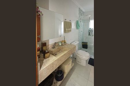 Casa à venda com 100m², 3 quartos e 2 vagas Casa à venda com 100m², 3 quartos e 2 vagasBanheiro Social 1