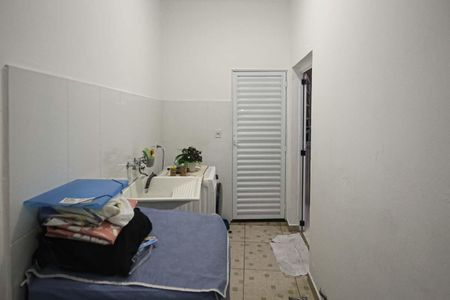 Casa à venda com 100m², 3 quartos e 2 vagas Casa à venda com 100m², 3 quartos e 2 vagasÁrea de Serviço