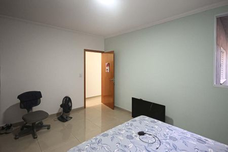 Casa à venda com 100m², 3 quartos e 2 vagas Casa à venda com 100m², 3 quartos e 2 vagasQuarto 03
