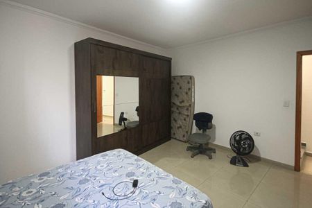 Casa à venda com 100m², 3 quartos e 2 vagas Casa à venda com 100m², 3 quartos e 2 vagasQuarto 03
