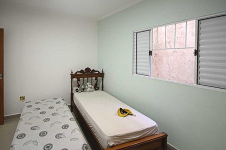 Casa à venda com 100m², 3 quartos e 2 vagas Casa à venda com 100m², 3 quartos e 2 vagasQuarto 02