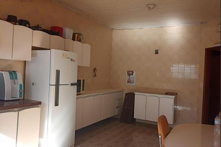 Casa à venda com 250m², 4 quartos e 4 vagas Casa à venda com 250m², 4 quartos e 4 vagasFoto 06