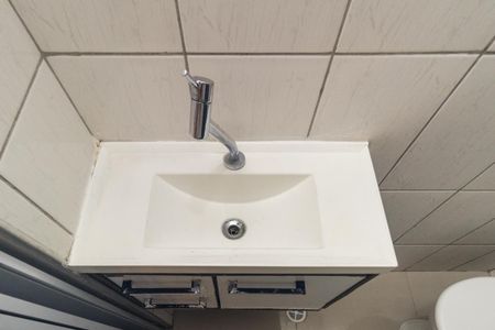 Apartamento para alugar com 31m², 1 quarto e sem vaga Apartamento para alugar com 31m², 1 quarto e sem vagaBanheiro