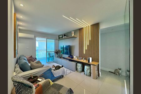 Apartamento para alugar com 89m², 3 quartos e 1 vagaSala