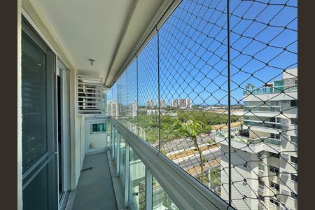 Apartamento para alugar com 89m², 3 quartos e 1 vagaSuíte 1 - Varanda