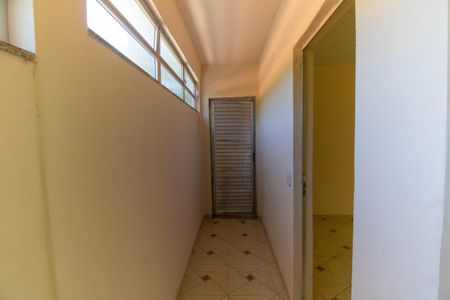 Corredor  de apartamento para alugar com 2 quartos, 799m² em Itaipu, Niterói