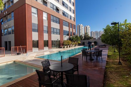 Área comum de apartamento para alugar com 2 quartos, 70m² em Cambuí, Campinas
