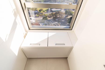 ÁREA DE SERVIÇO de apartamento para alugar com 2 quartos, 70m² em Cambuí, Campinas
