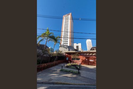 Fachada de apartamento para alugar com 2 quartos, 70m² em Cambuí, Campinas