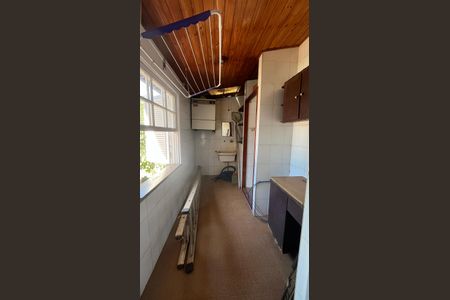 Casa à venda com 675m², 4 quartos e 6 vagas